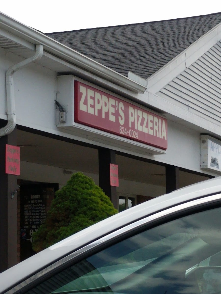 Zeppe's Pizzeria